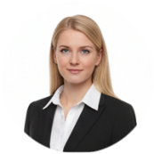 Полина Сафронова